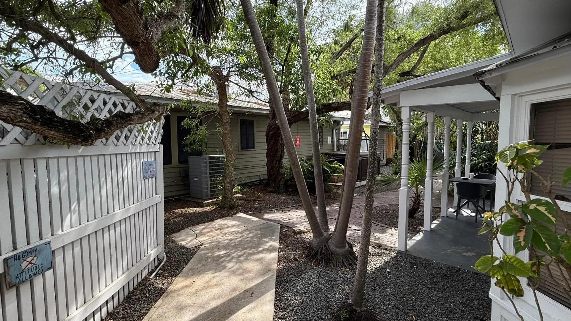 Ibis Suite - Southernmost Sanctuary Key West